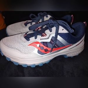 Saucony Women's Trail Runners 8.5